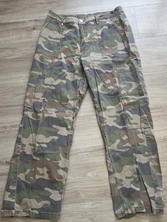 No Boundaries Pants - Viral No Boundaries Camo Cargo Pants